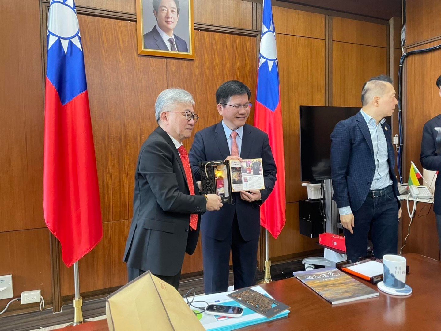 蘇奕榮受邀中華民國台灣外交部與國際半導體產業協會聯合舉辦「2025半導體與地緣政治論壇：探索供應鏈韌性與策略新局」