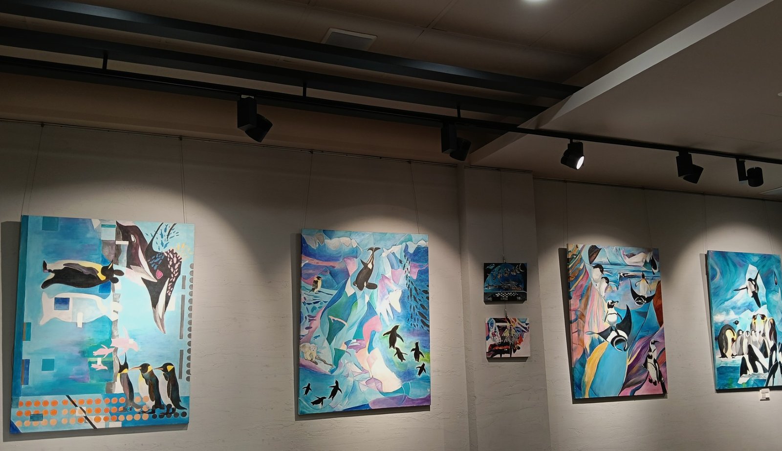 2025年「吳采恩個展」〈極地群像〉與〈宇宙系列〉【嘉義荔樹藝術】