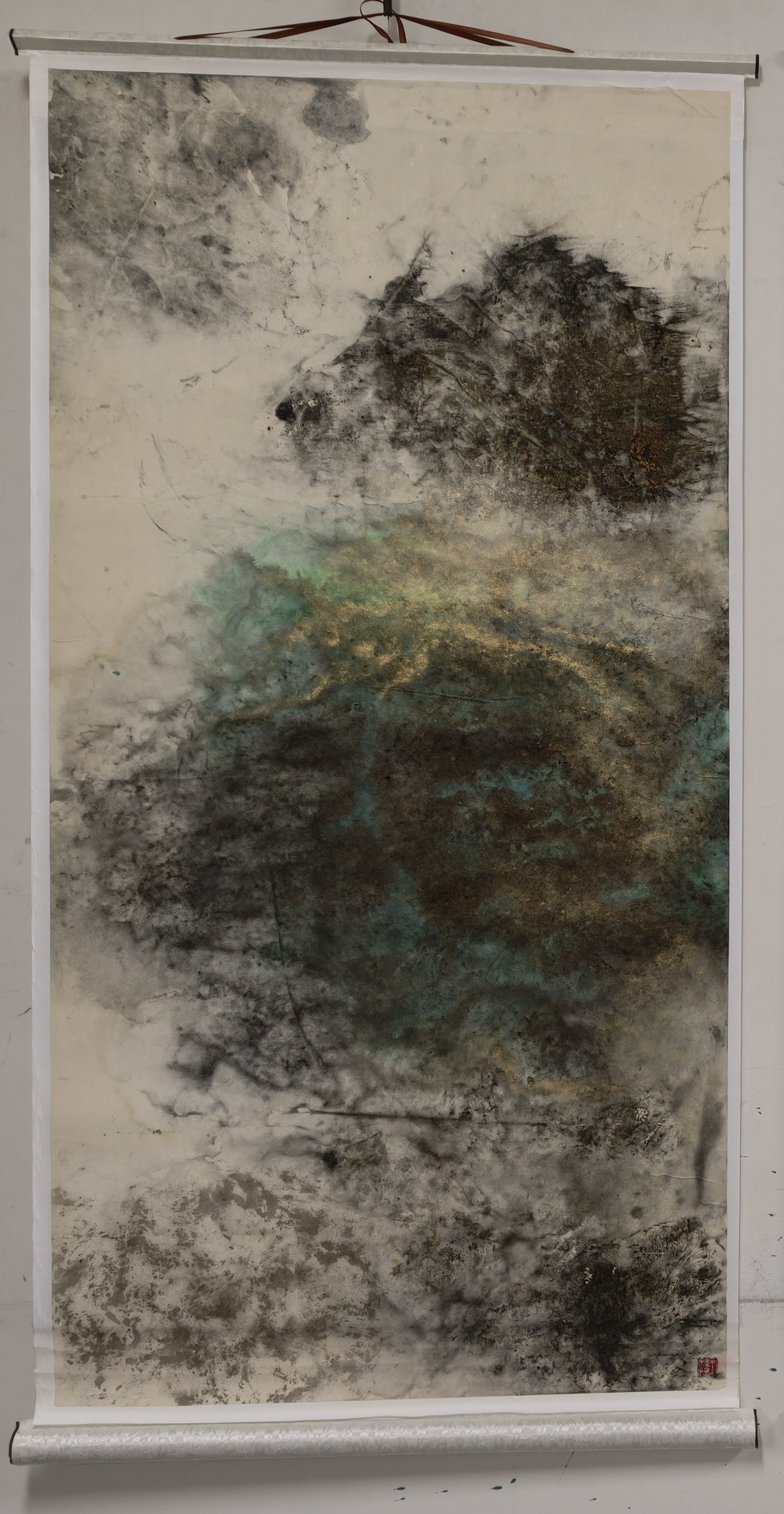 王穆提（WANG MUTI）《深淵的凝視》、《太古的餘燼》獲參展蒙古國立現代美術館展覽（National Art Gallery of Mongolia） 