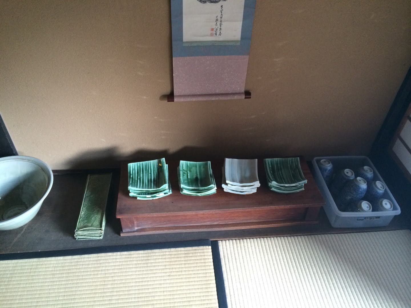 川手敏雄（日本工芸会研究会員、青藍洞窯）