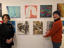 日本ギャルリー志門 深井美子 社長與日本現展事務局局長 渡邊泰史先生。