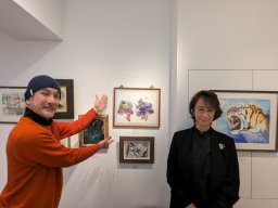 日本ギャルリー志門 深井美子 社長與日本現展事務局局長 渡邊泰史先生。