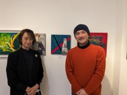 日本ギャルリー志門 深井美子 社長與日本現展事務局局長 渡邊泰史先生。